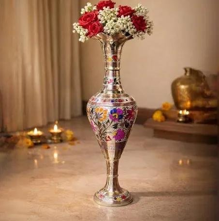 Vases & Floral Décor
